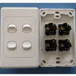 FOUR GANG POWER GLOSS SWITCH LIGHT ELECTRICAL SWITCH AU STAND 10A 4 GANG